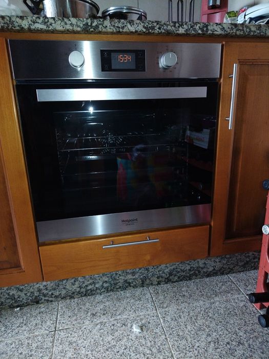 Serviços de Eletricidade e pichelaria