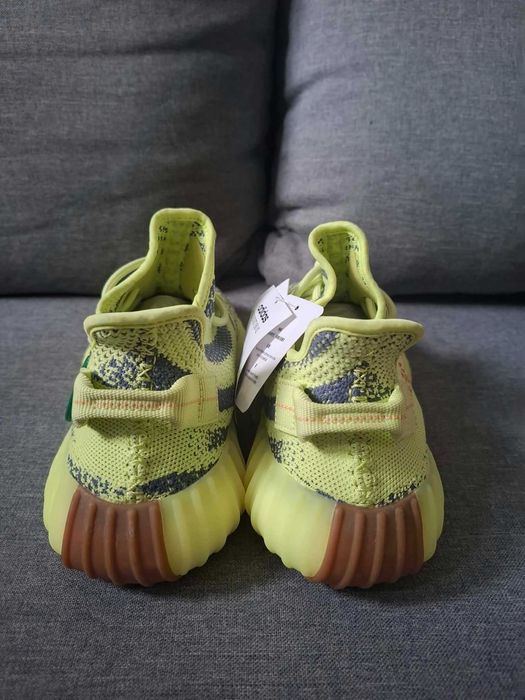 adidas Yeezy Boost 350 V2 Semi Frozen Yellow