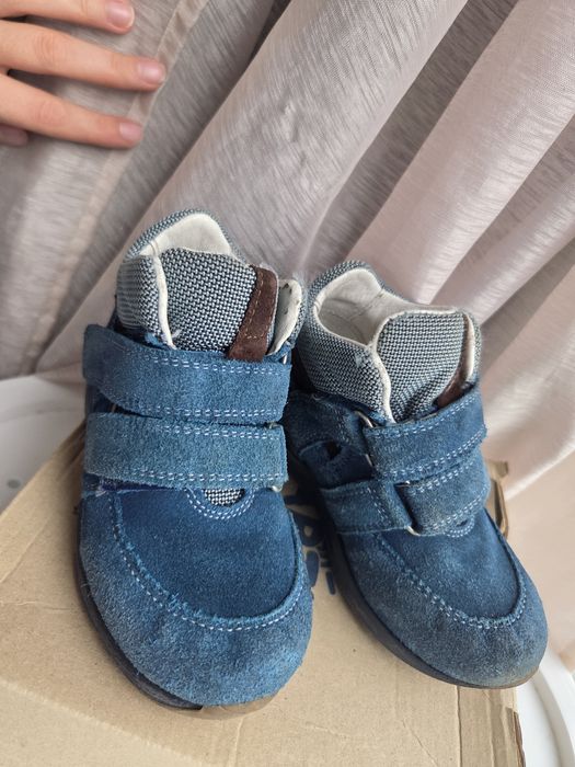 Buty,  trzewiki  półbuty dziecięce Bartek niebieskie