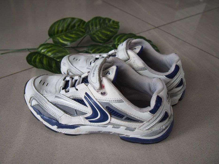 Buty adidasy sportowe 34 dziecięce