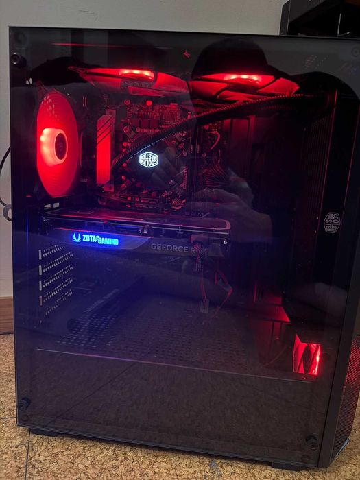 PC gamer RTX 4070 super i5 13600KF 32GB RAM DDR4 1TB SSD (GARANTIA)