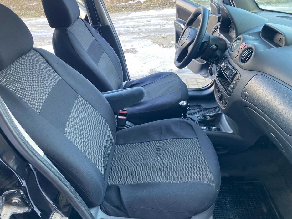 Сітроєн С3 в чудовому збереженому стані