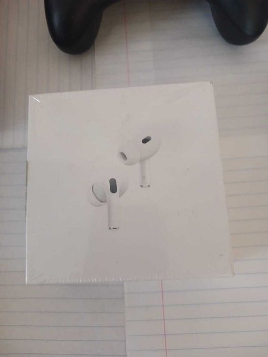 Продам наушники вакуумные.