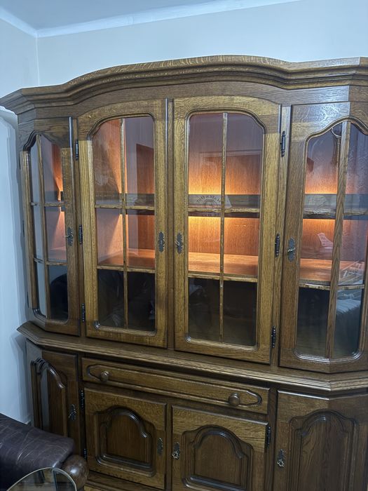 Zestaw mebli dębowych