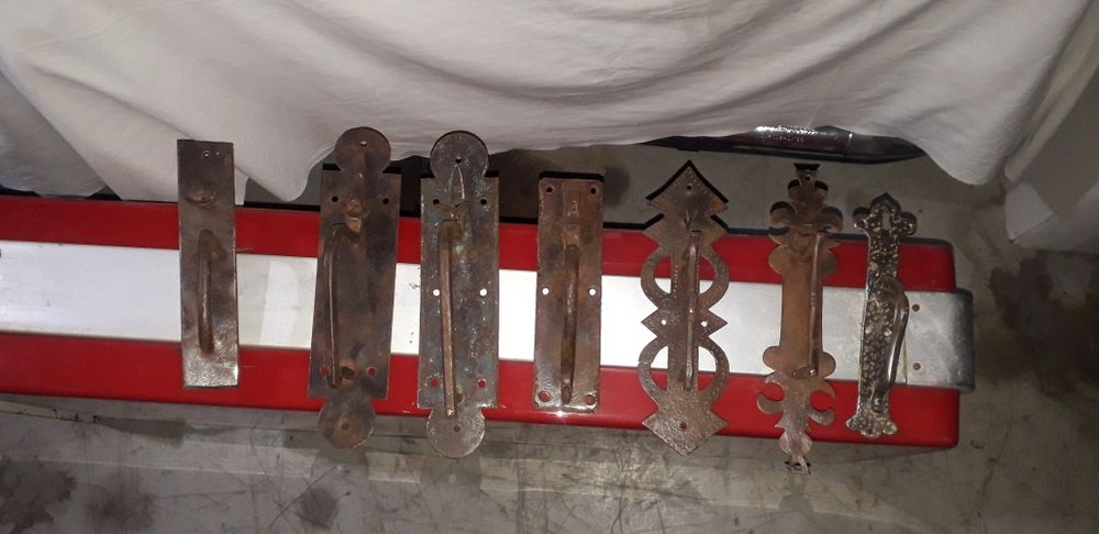 Chaves fechaduras ferragens ferramentas