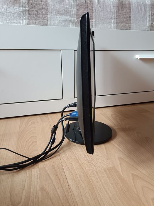 Monitor LCD z kamerą ASUS VK207S