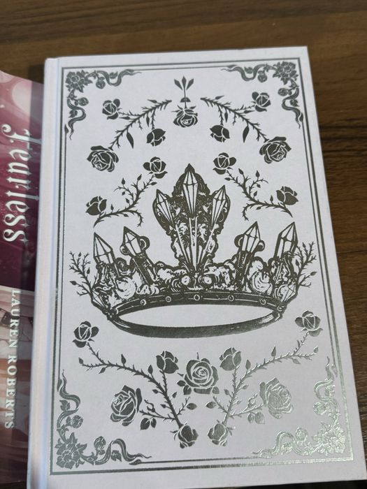 Трилогія книг «Powerless»