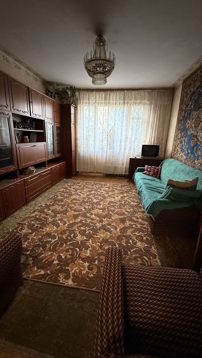 3 кімнатна Івана Сірка з паркомісцем
