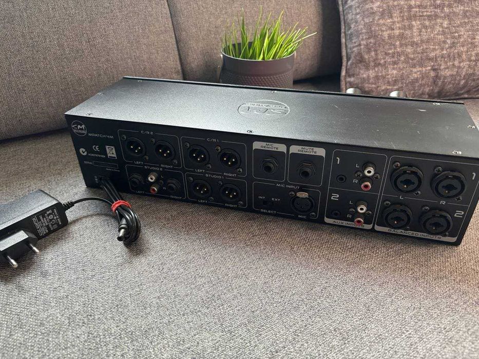 Аудіо контролер SMPro M-Patch 4M