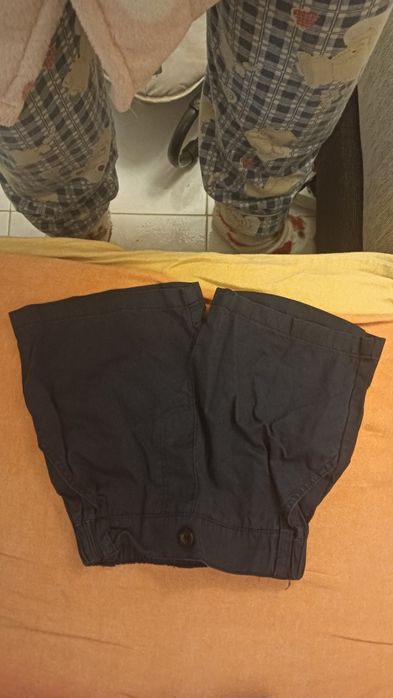 Calções 12-18 meses e t shirts 4 anos