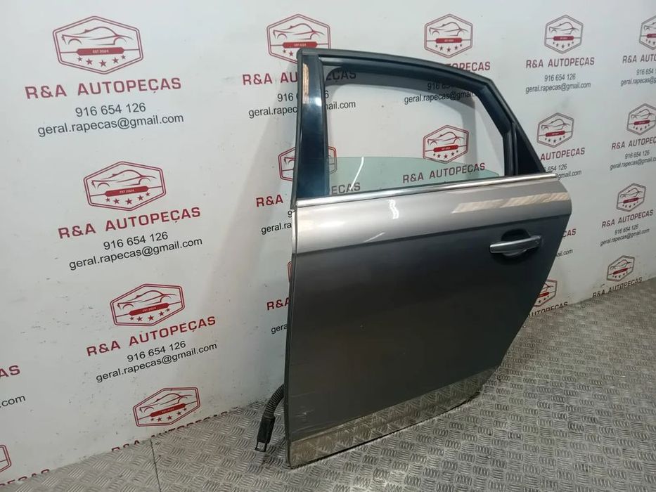 Porta TrásTraseira Esquerda Audi A4 B8 Sedan Original