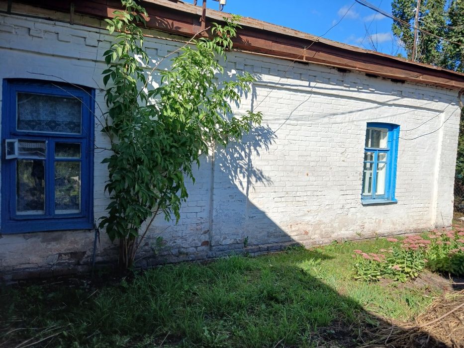 Срочно продам 1/3 дома в Конотопе