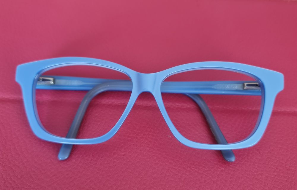 Oprawki marki Jai Kudo