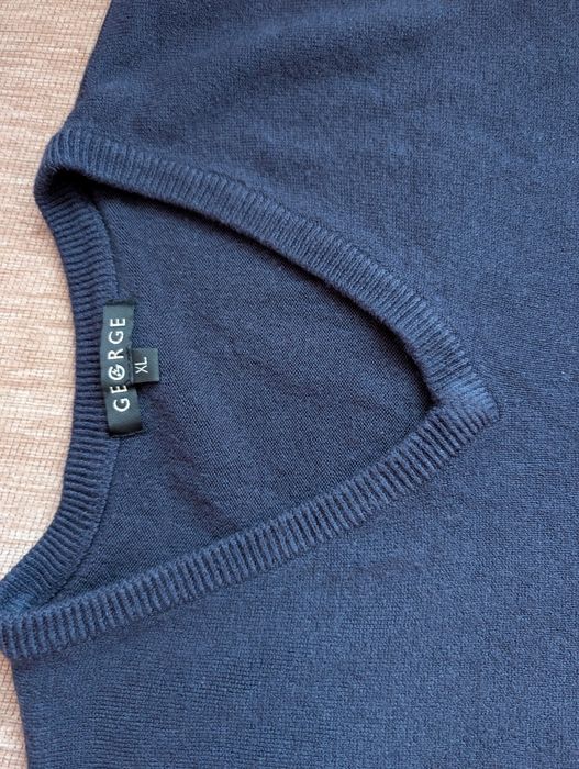 Жилетка L XL безрукавка кофта George