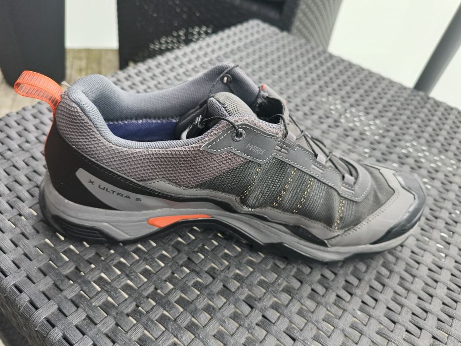 Buty trekkingowe - męskie - rozm.45 1/3
