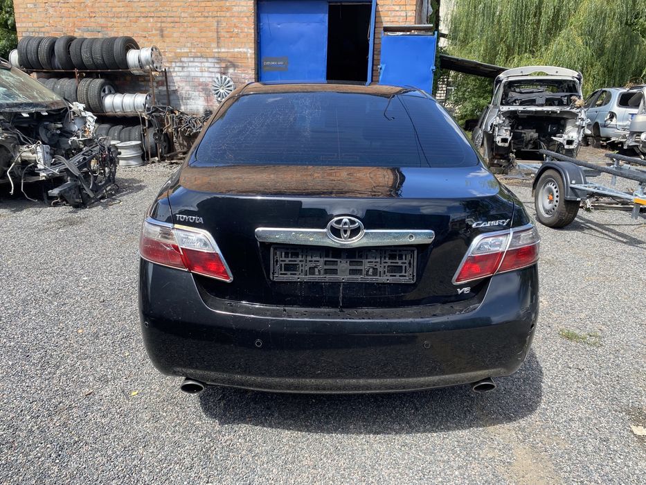 Двері Тойота Камрі 40 3.5 авто розборка: 200 $ - Двері Умань на Olx