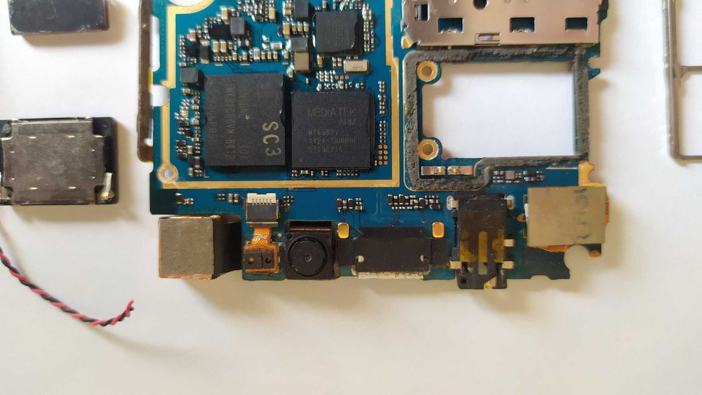 30грн Цена за всё Для Lenovo , 2 Камеры , вибро , лоток , динамики итд