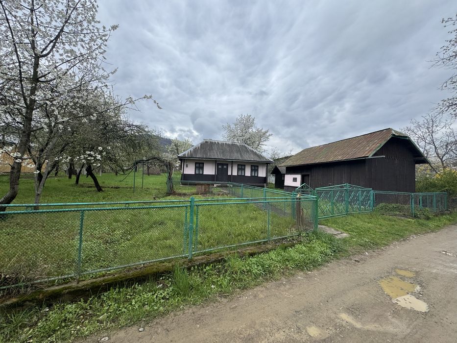 Продам будинок с.Старі Кути Косівський р-н