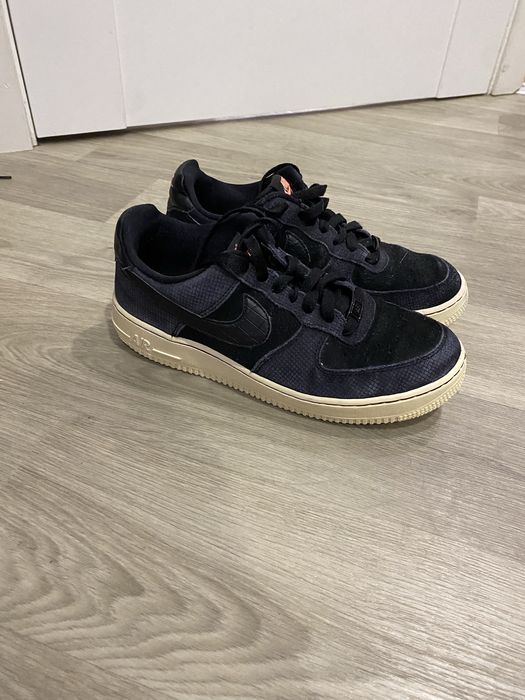 Кросівки Nike Air Force 1 '07 LX "Black Red Stardust"р.39