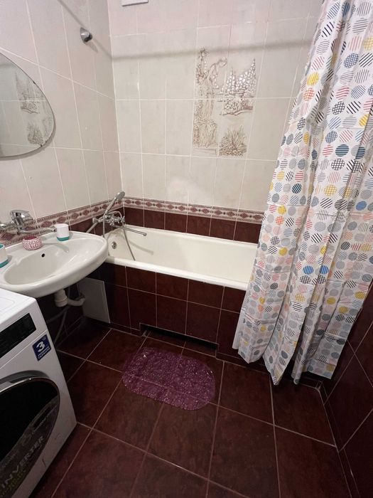 Хостел метро Печерская. Самый центр Киева! Надёжно со светом.