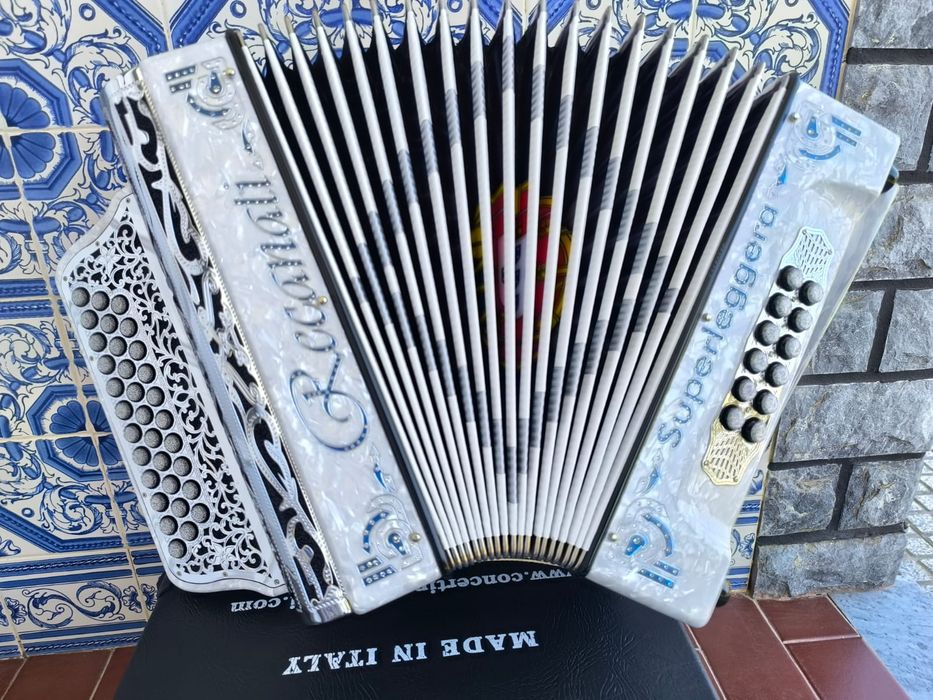 Concertinas novas Recanati Superleggera