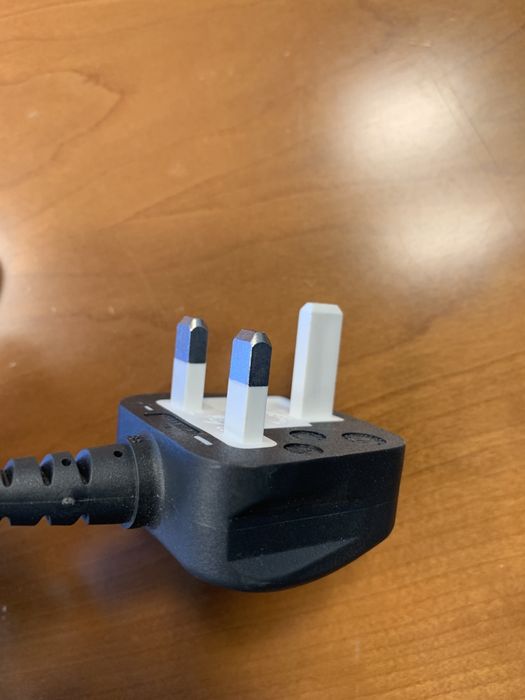 Electric Cable with Foreign Socket Adapter443349288145408001