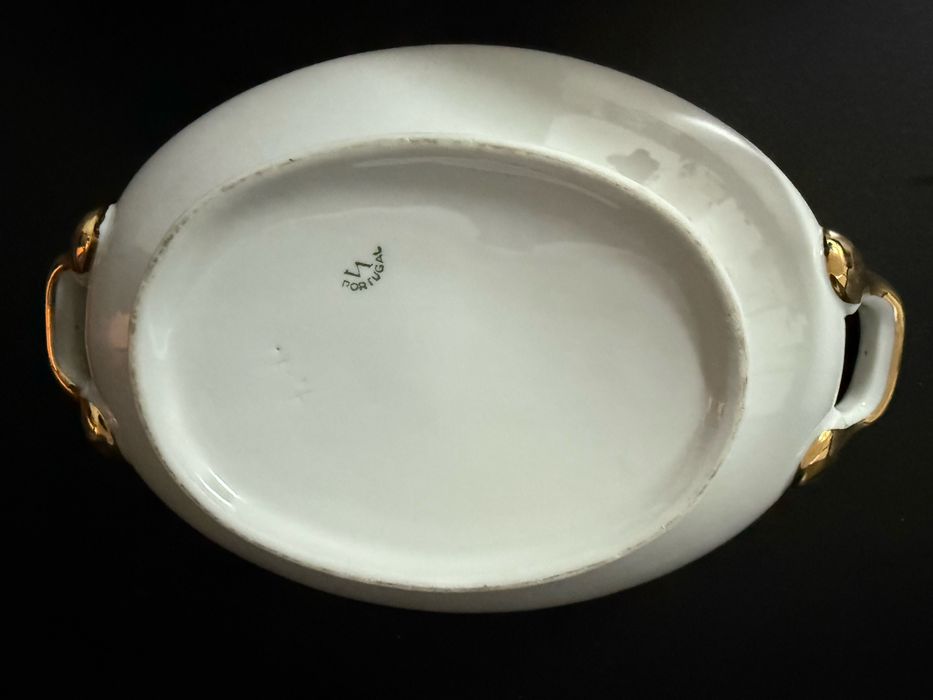 Terrina em porcelana da Vista Alegre