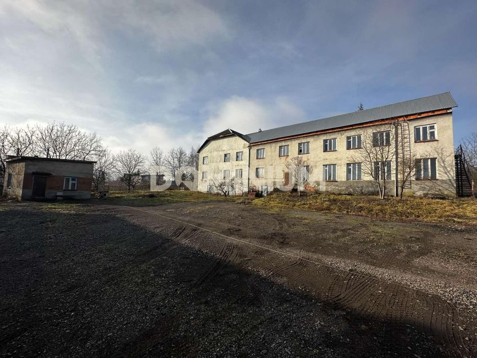Продаж і оренда комерційного приміщення в м. Хуст