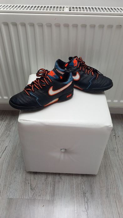 Adidasy firmy Nike