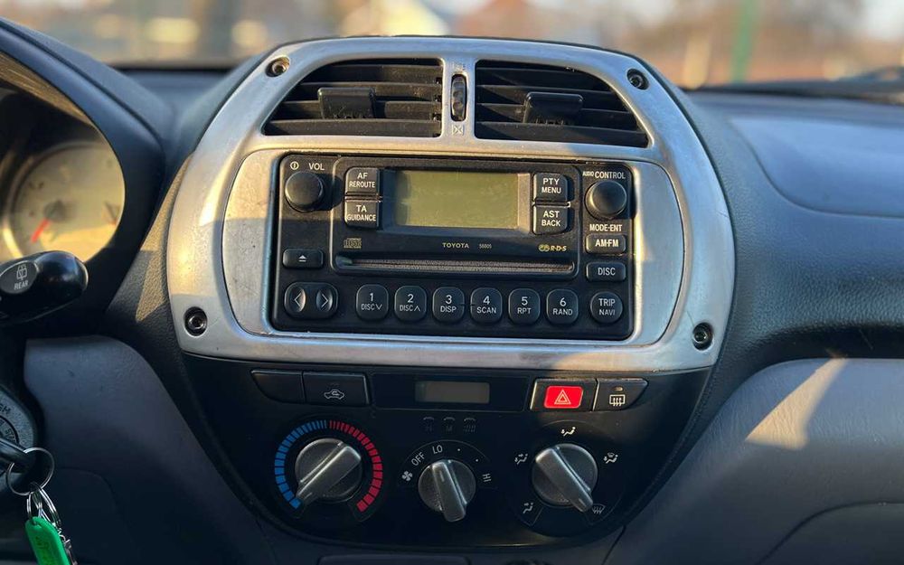 Toyota RAV4 2002