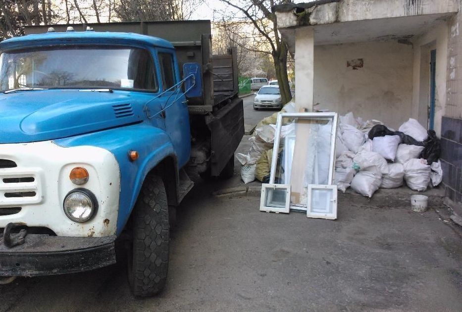 Вивіз будівельного сміття і мотлоха.