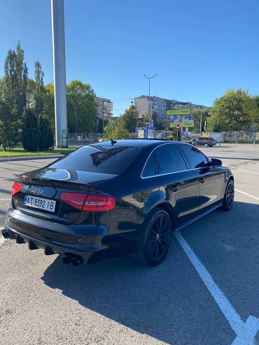 Audi A4 2015, B8/8K (FL)