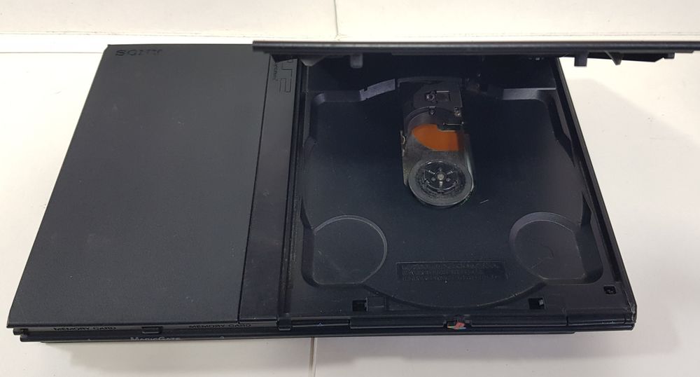 Sony PlayStation 2