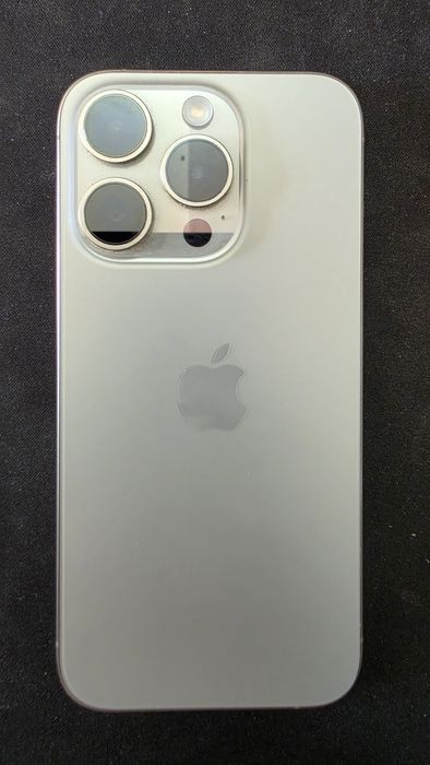 Vendo IPhone 15 Pro