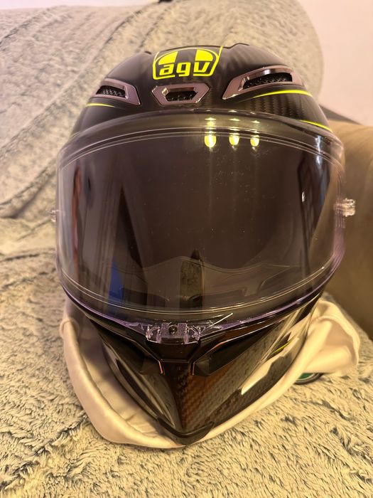 Vendo capacete de moto agv pista