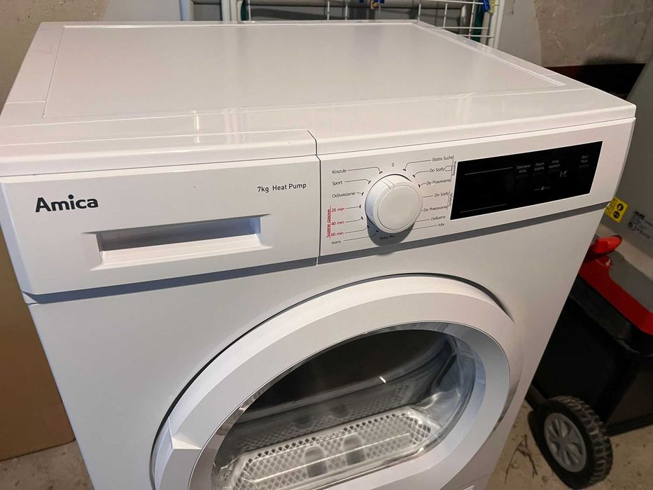 Suszarka AMICA ADS71LD slim 46 cm z pompą ciepła 7kg