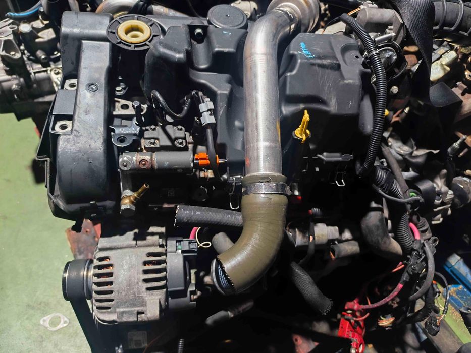 Motor Completo RENAULT MEGANE II Hatchback Van 1.5 dCi (78 kW / 106 cv) [05.2005 - 02.2008] 1.5 dCi (78 kW / 106 cv) [05.2005 - 02.2008] - K9K732 1.5