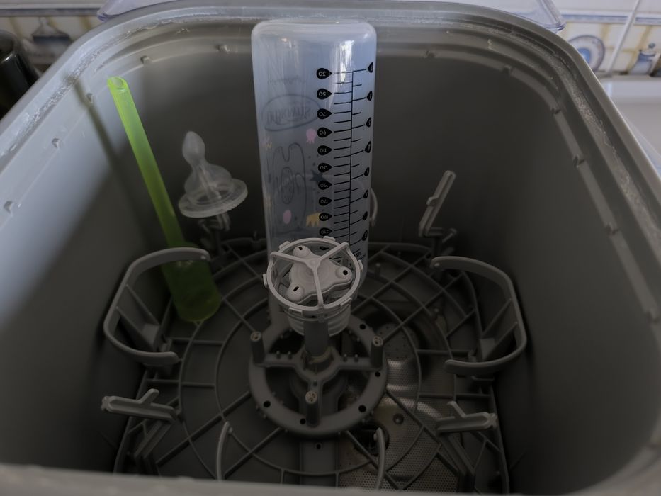 Lavadora e esterilizadora