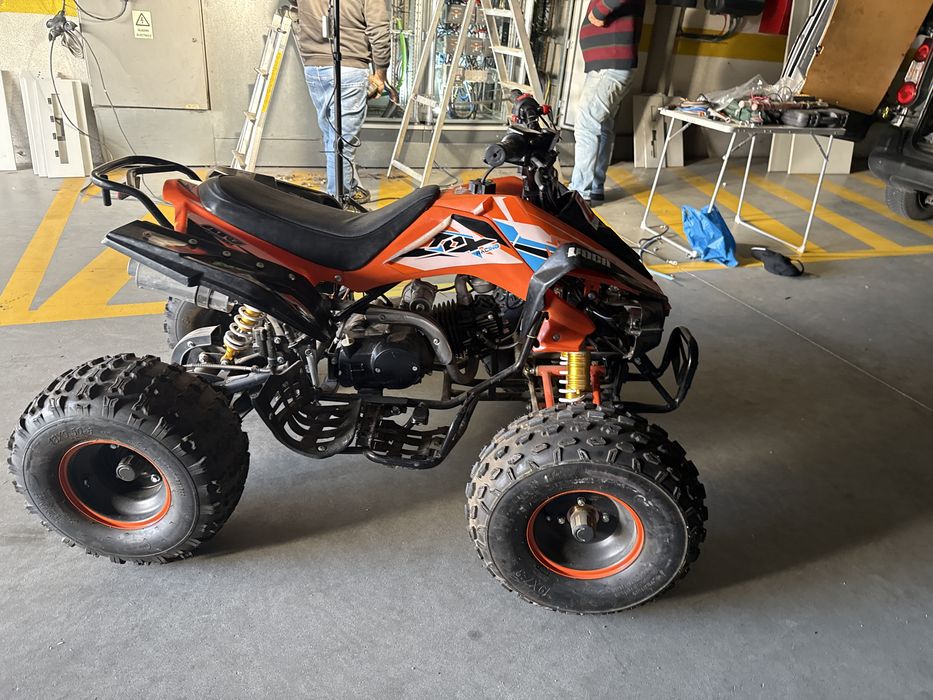 Sem garantia mota nova e so pegar por atrabalhar e andar a mota esta