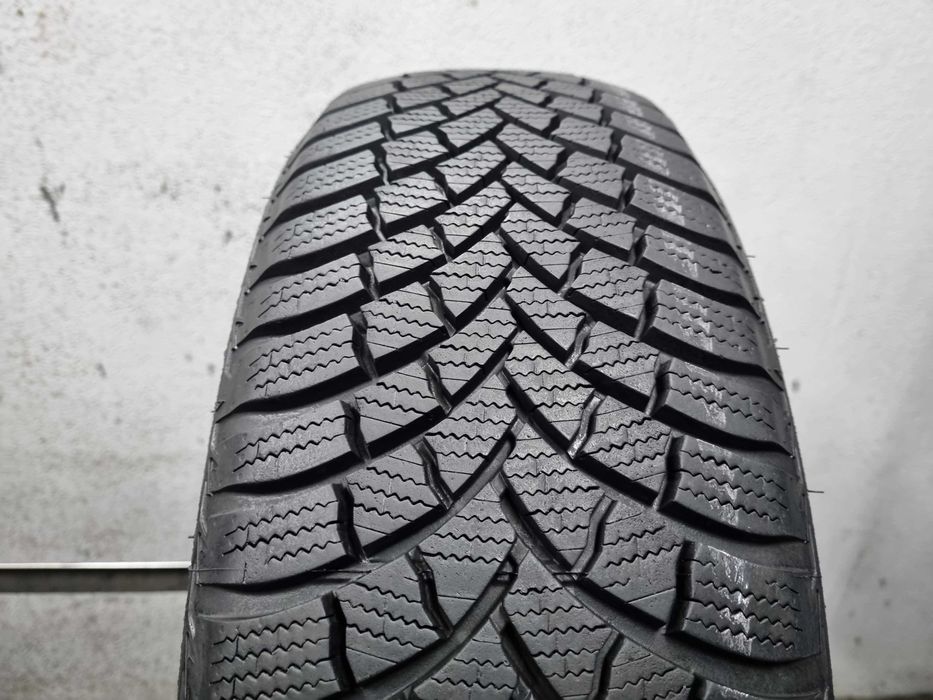 195/65/15 91T Bridgestone Blizzak LM001 EVO D.4122