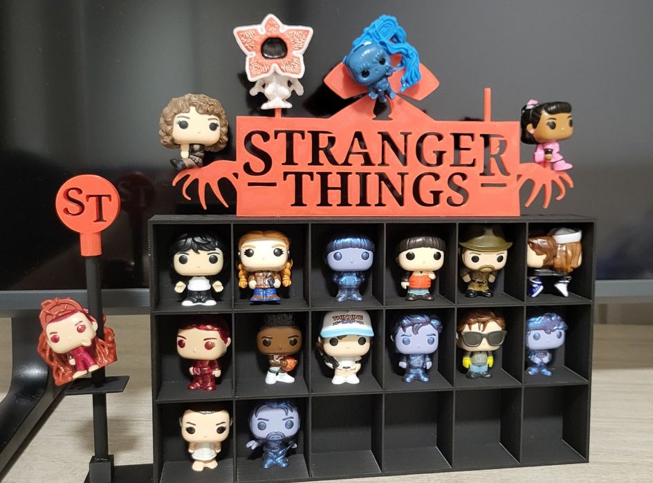 Підставка для кіндерів дивні дива