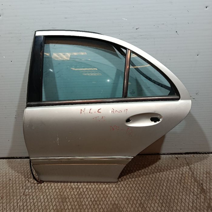 Porta trás esquerda MERCEDES-BENZ Classe C (W203)