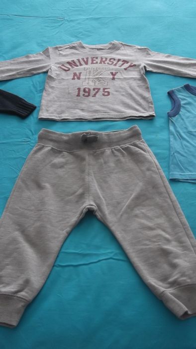 lote de roupa de bebé menino o gorro