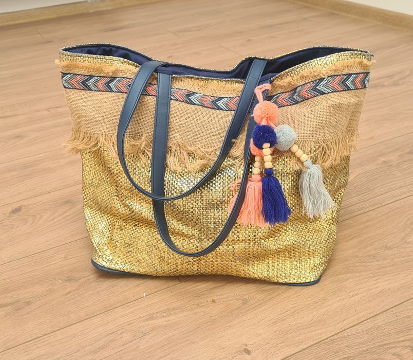 Sprzedam damską torbę na ramię, plażowa