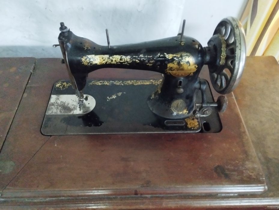 Швейна машина зінгер