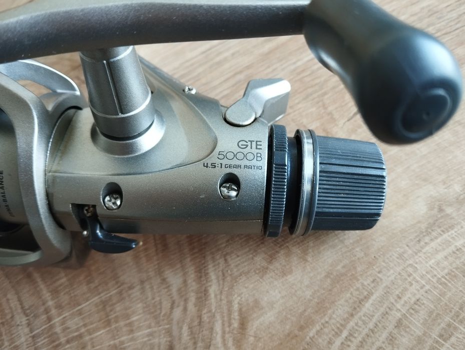 Shimano baitrunner aero gte 5000 b