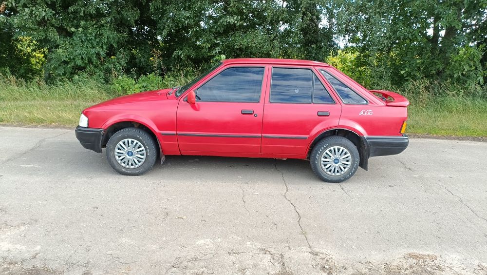 Продам Форд Ескорд 1.4