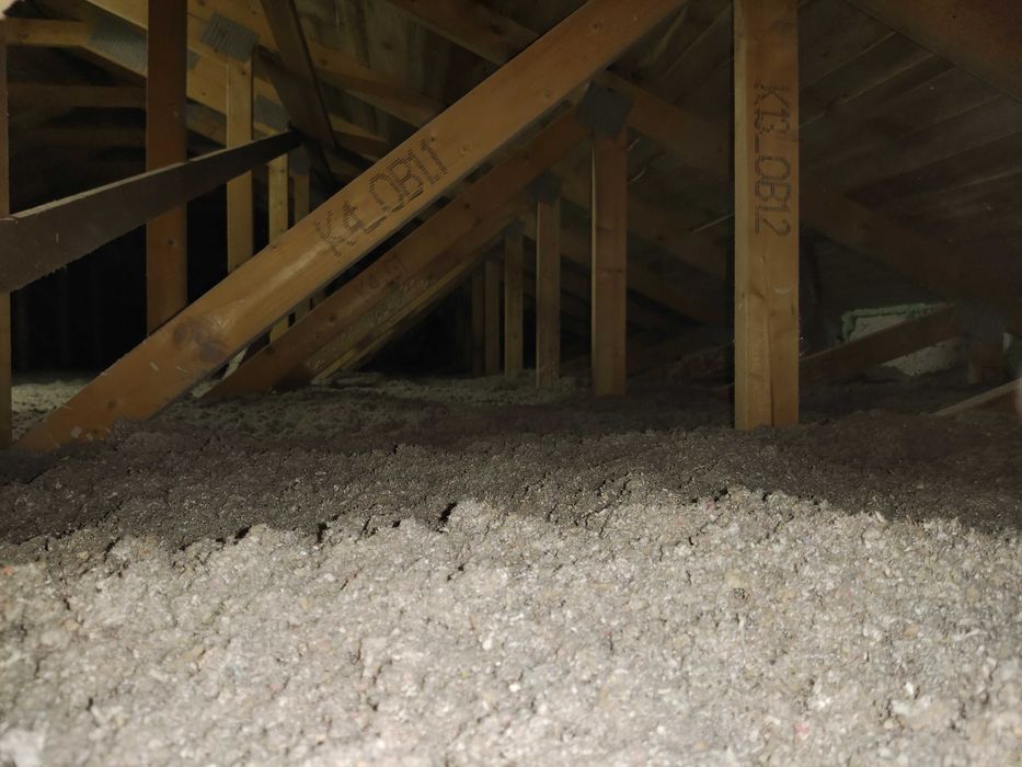 OCIEPLENIE PODDASZA, ocieplenia domu, wdmuchiwanie celulozy, izolacje.