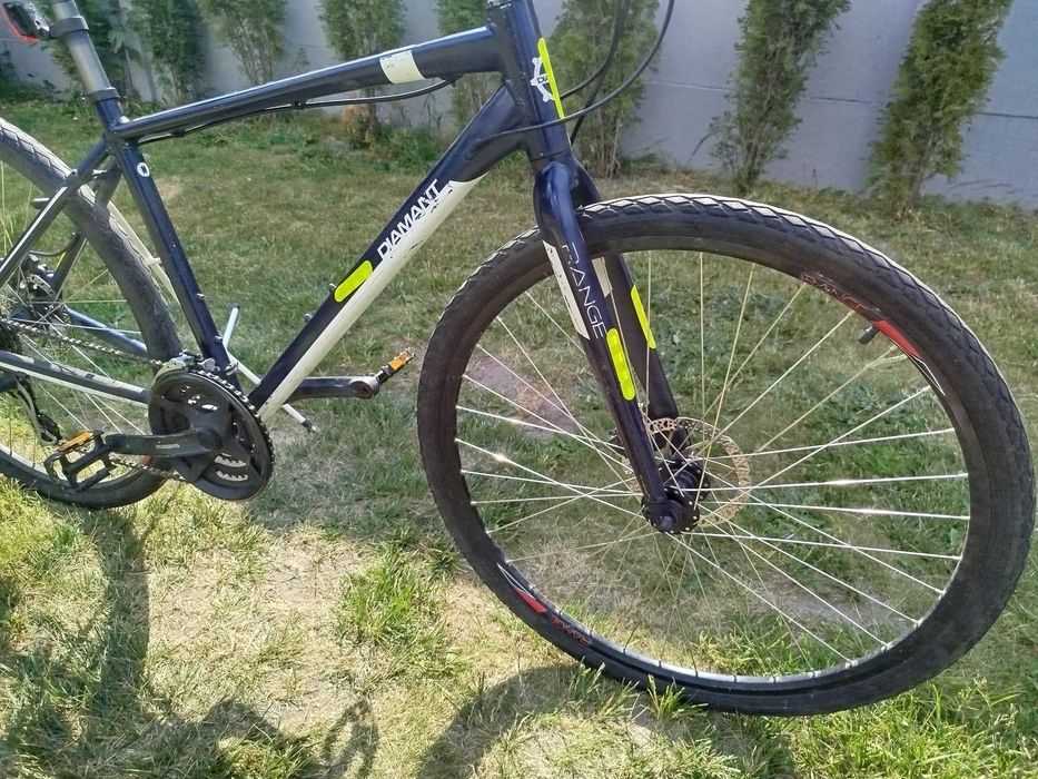 Rower Crossowy DIAMANT AEON 20 RANGE Koła 28 cali Rama Alu 46 cm 18 cali Hamulce Tarczowe Hydrauliczne