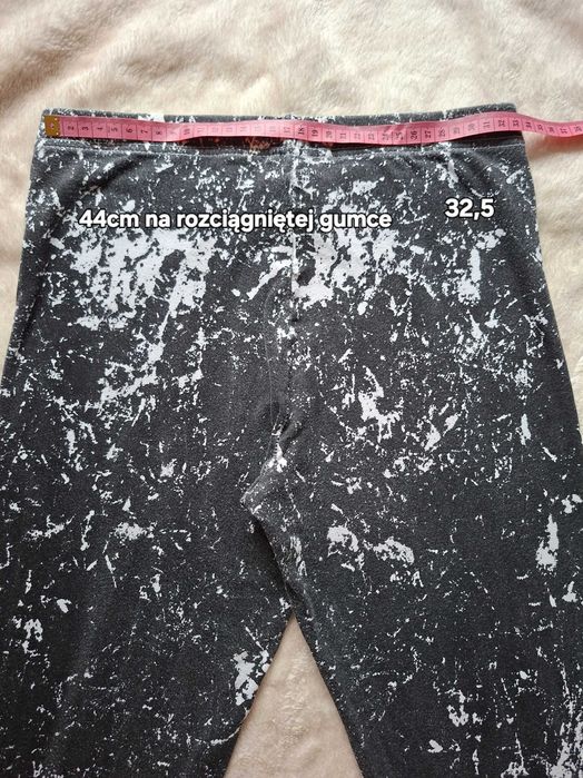 Legginsy czarno-białe